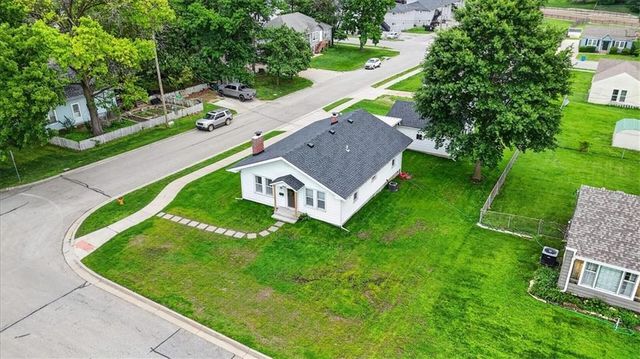 11301 W 59th Terrace, Shawnee, KS 66203