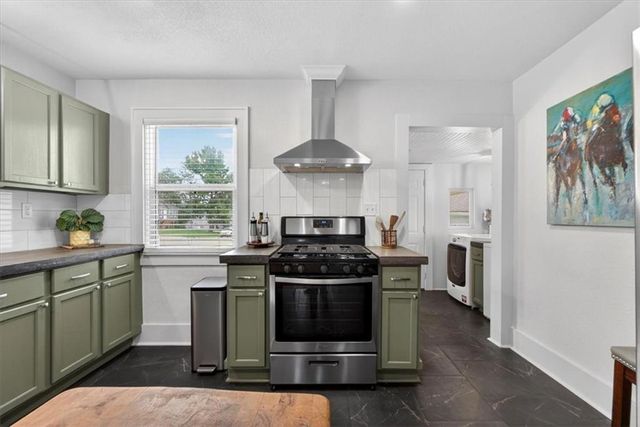 11301 W 59th Terrace, Shawnee, KS 66203