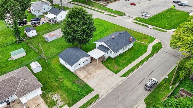 11301 W 59th Terrace, Shawnee, KS 66203