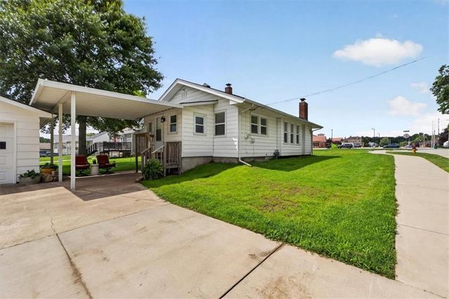 11301 W 59th Terrace, Shawnee, KS 66203