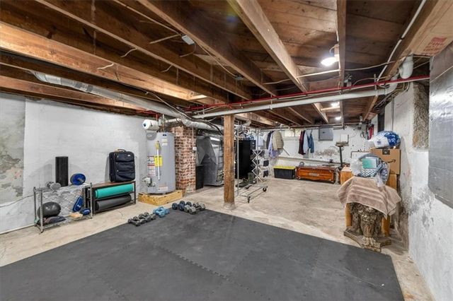 11301 W 59th Terrace, Shawnee, KS 66203