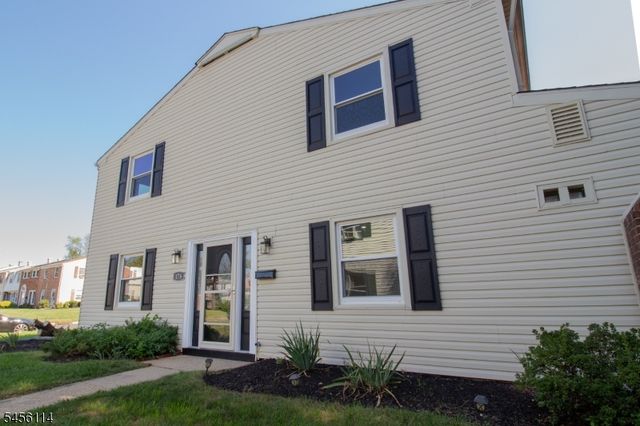 176 Rockland Dr, Willingboro Twp., NJ 08046