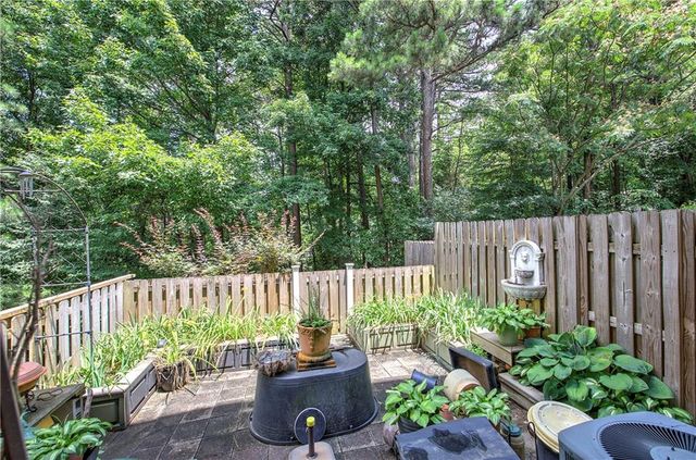 105 Timber Ridge Drive, Cartersville, GA 30121
