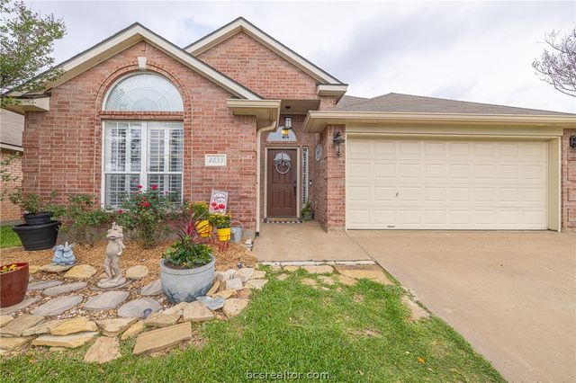 2633 Trophy Drive, Bryan, TX 77802