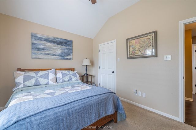 2633 Trophy Drive, Bryan, TX 77802