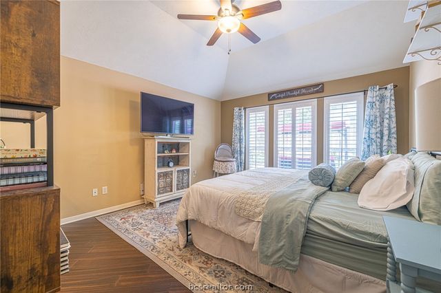 2633 Trophy Drive, Bryan, TX 77802