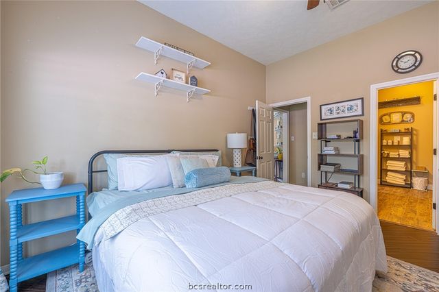 2633 Trophy Drive, Bryan, TX 77802