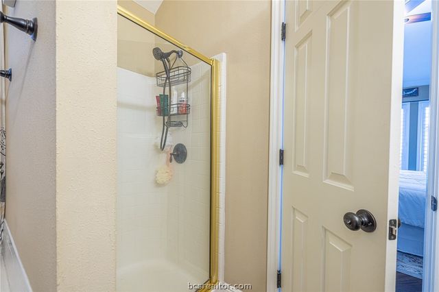 2633 Trophy Drive, Bryan, TX 77802
