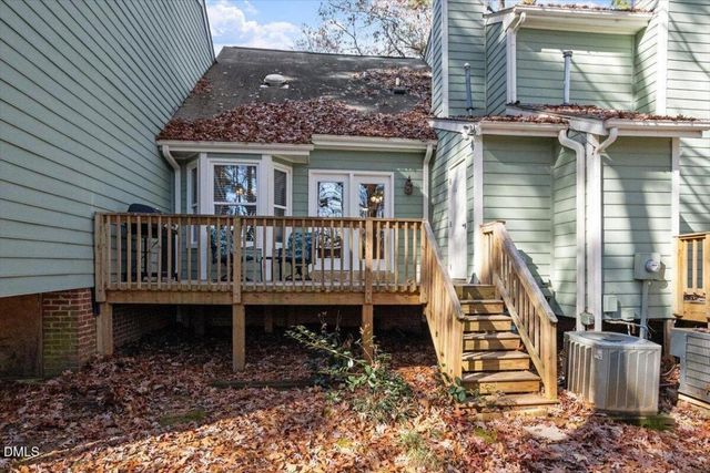 605 Oak Run Drive, Raleigh, NC 27606