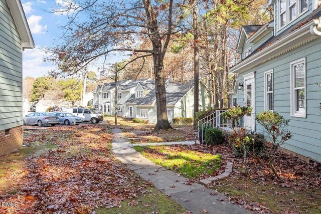 605 Oak Run Drive, Raleigh, NC 27606