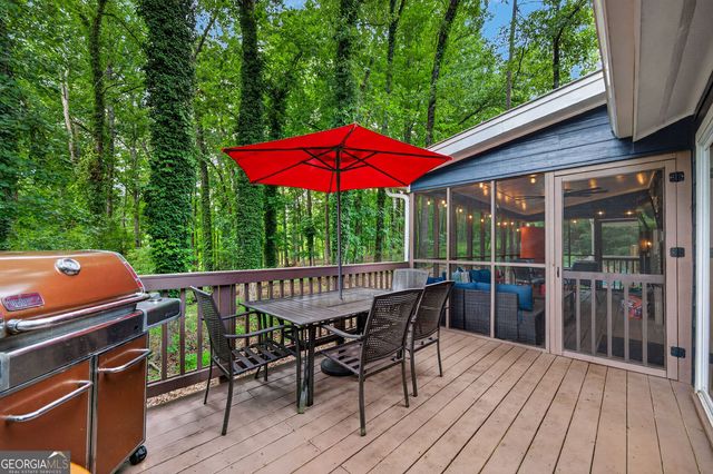 386 Longview Drive, Dawsonville, GA 30534