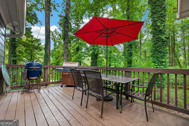 386 Longview Drive, Dawsonville, GA 30534