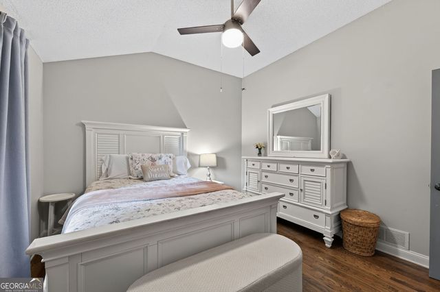386 Longview Drive, Dawsonville, GA 30534