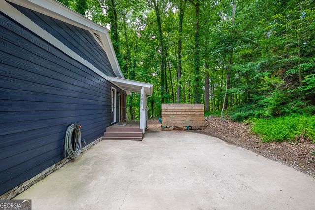 386 Longview Drive, Dawsonville, GA 30534