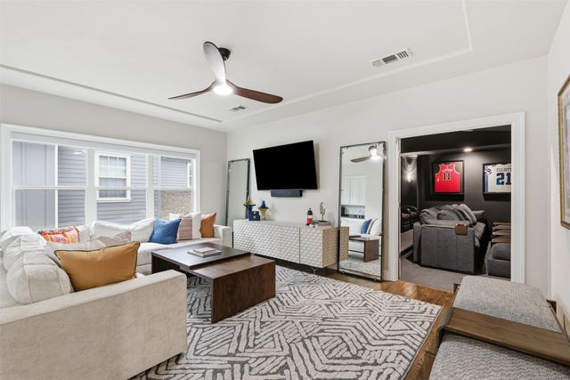 2316 Grassmere Lane, Mckinney, TX 75071