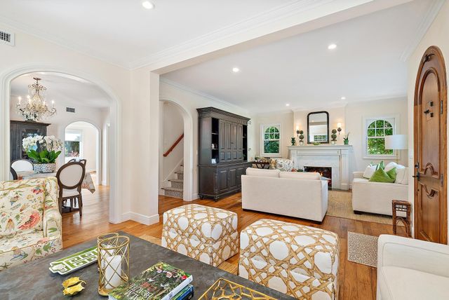 240 Seabreeze Avenue, Palm Beach, FL 33480