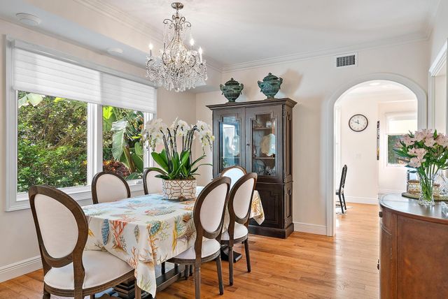 240 Seabreeze Avenue, Palm Beach, FL 33480