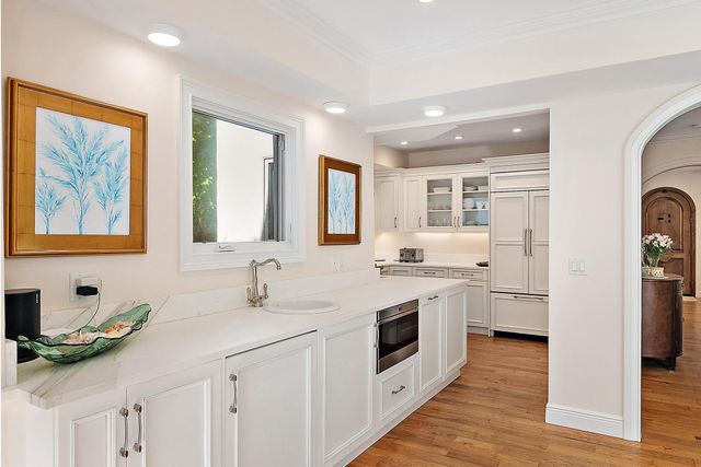 240 Seabreeze Avenue, Palm Beach, FL 33480