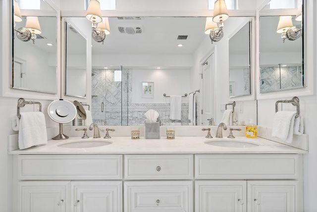 240 Seabreeze Avenue, Palm Beach, FL 33480