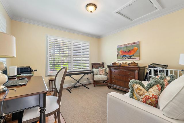 240 Seabreeze Avenue, Palm Beach, FL 33480