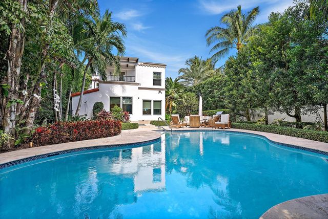 240 Seabreeze Avenue, Palm Beach, FL 33480