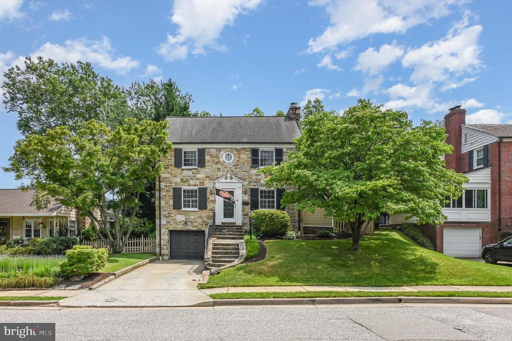 Image 1 of property listing at 625 YARMOUTH RD, Towson, MD 21286