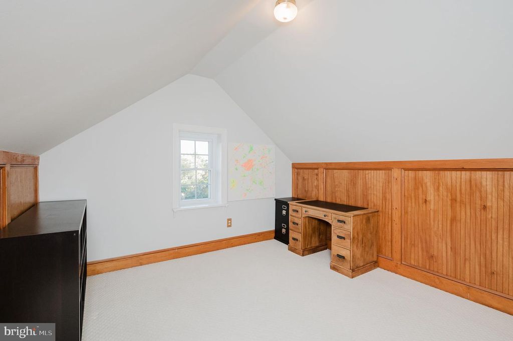 Image 34 of property listing at 625 YARMOUTH RD, Towson, MD 21286