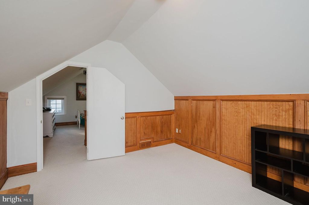 Image 35 of property listing at 625 YARMOUTH RD, Towson, MD 21286