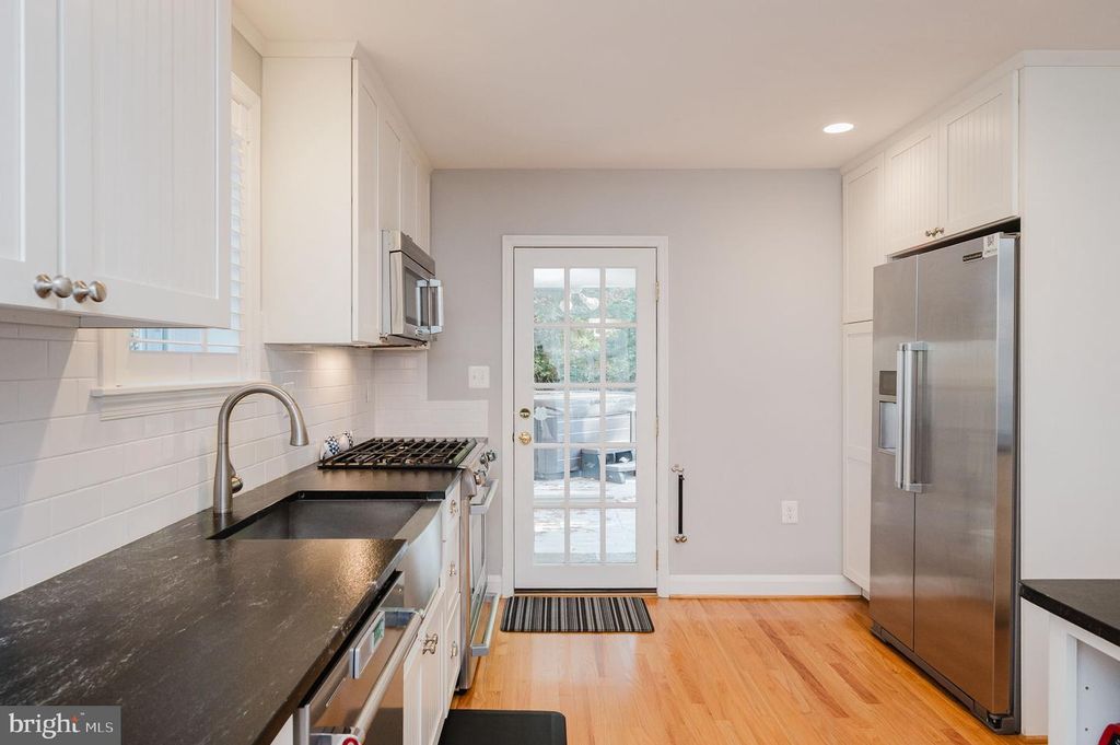 Image 62 of property listing at 625 YARMOUTH RD, Towson, MD 21286
