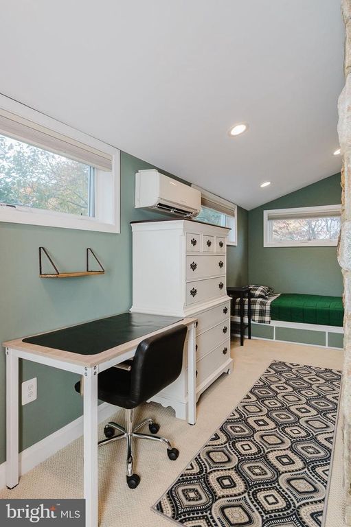 Image 68 of property listing at 625 YARMOUTH RD, Towson, MD 21286