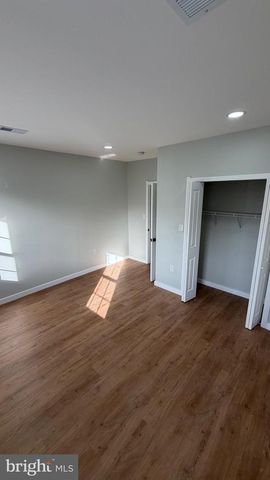 819 JACKSON ST, Philadelphia, PA 19148