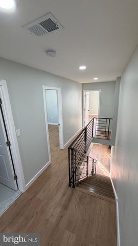 819 JACKSON ST, Philadelphia, PA 19148