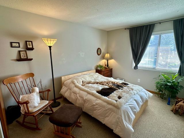 1621 City View Drive, Eagan, MN 55121