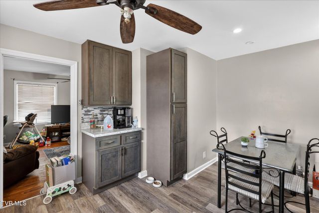 2340 Hiwassee Drive, Kingsport, TN 37664