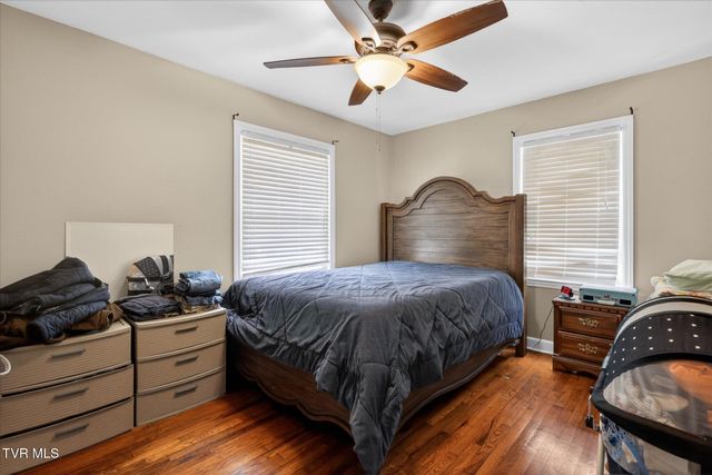 2340 Hiwassee Drive, Kingsport, TN 37664