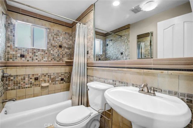 5352 Elvira, Woodland Hills, CA 91364