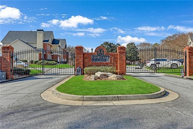 2318 Longcourt SE Way, Atlanta, GA 30339