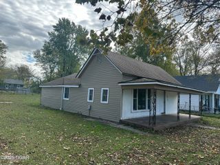 417 Irwin Street, Duenweg, MO 64841