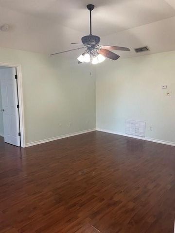 6149 Angus Dr, Corpus Christi, TX 78415