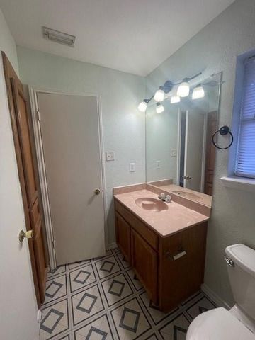 6149 Angus Dr, Corpus Christi, TX 78415