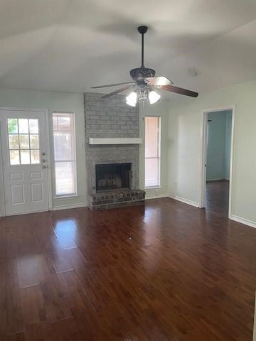 6149 Angus Dr, Corpus Christi, TX 78415