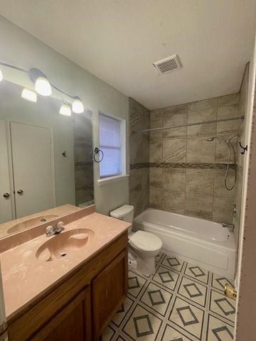 6149 Angus Dr, Corpus Christi, TX 78415