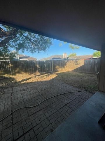 6149 Angus Dr, Corpus Christi, TX 78415