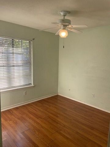 6149 Angus Dr, Corpus Christi, TX 78415