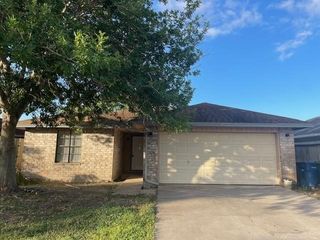 6149 Angus Dr, Corpus Christi, TX 78415