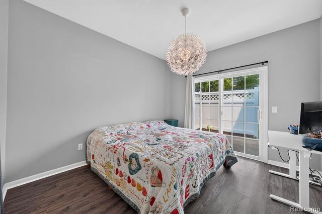 12106 Addington Drive, Walled Lake, MI 48390