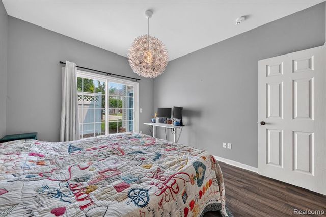 12106 Addington Drive, Walled Lake, MI 48390