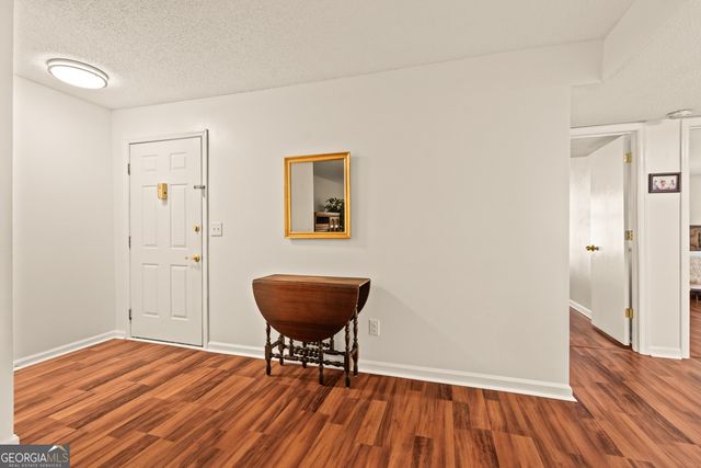 4042 Whitehall Way, Alpharetta, GA 30004