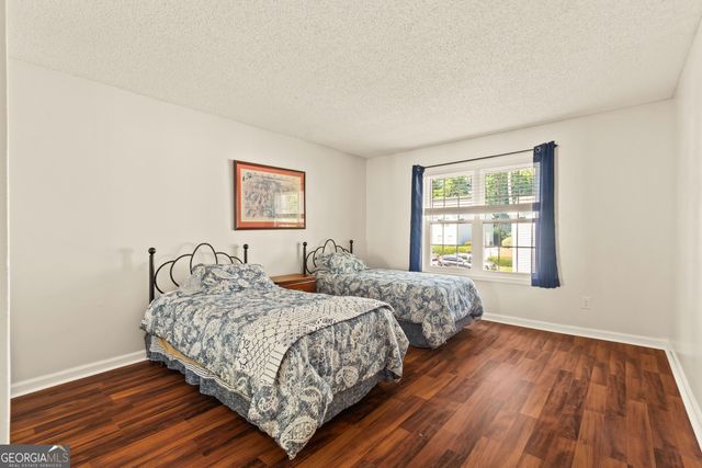 4042 Whitehall Way, Alpharetta, GA 30004