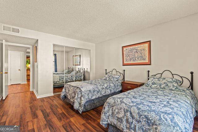 4042 Whitehall Way, Alpharetta, GA 30004